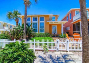 Fabulous 5 Bedroom Home in the Village Walk Community! Right next to the pool home
